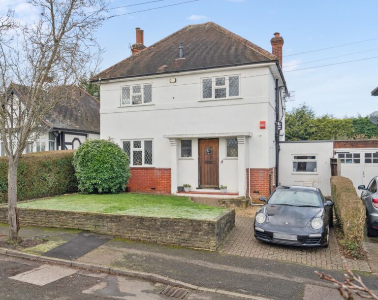 Winchester Drive, Pinner, HA5