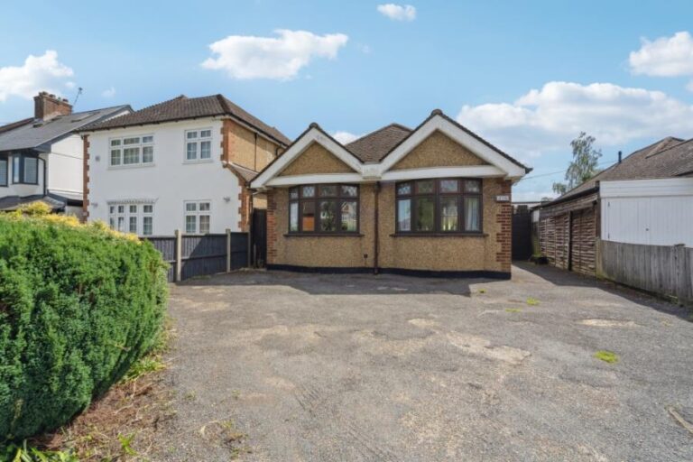 Baldwins Lane, Croxley Green