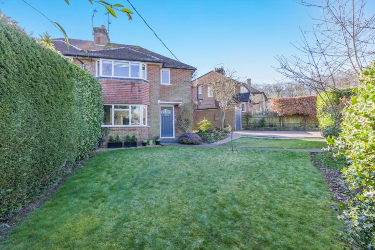 Loudhams Road, Little Chalfont