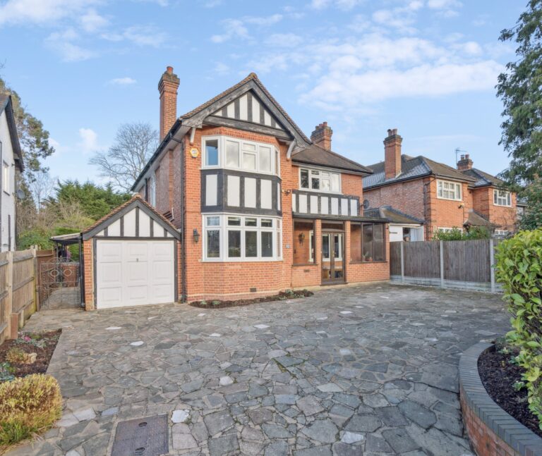 Marsh Road, Pinner HA5