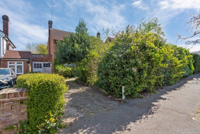 Crofters Road, Northwood