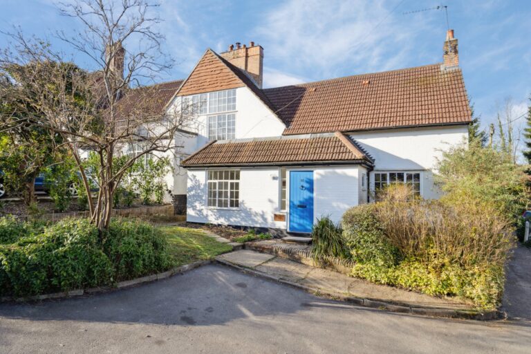 Chesham Bois, Amersham