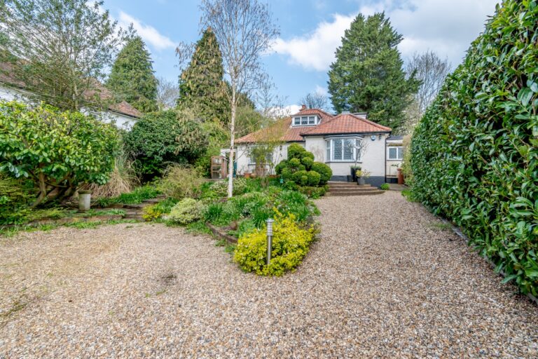 Quickley Lane, Chorleywood, WD3 5AA
