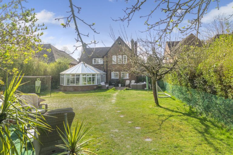 Amersham Road, Little Chalfont