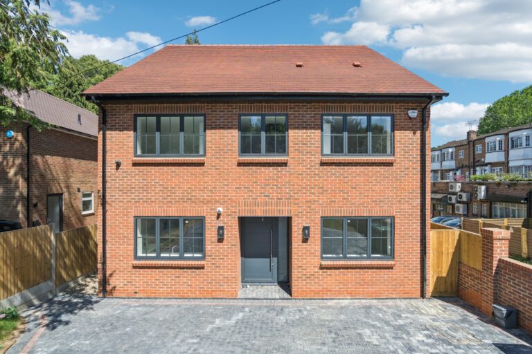 Wolsey Road, Moor Park
