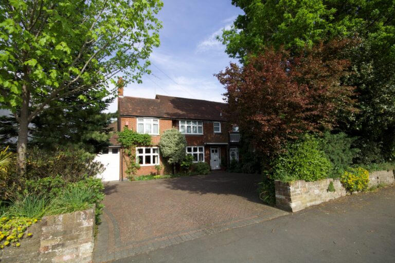 Sandy Lodge Way, Northwood