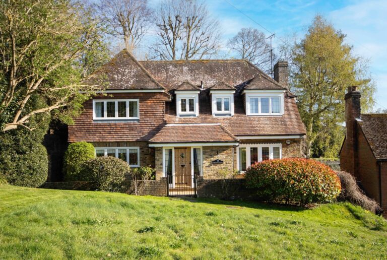Dog Kennel Lane, Chorleywood, WD3