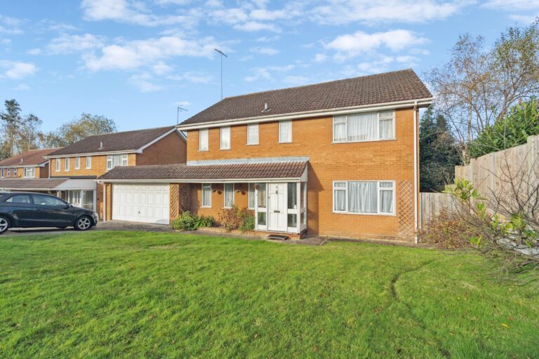 Shelley Close, Northwood