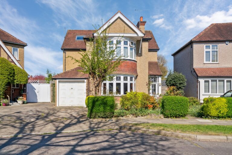 Elmcroft Crescent, North Harrow, HA2
