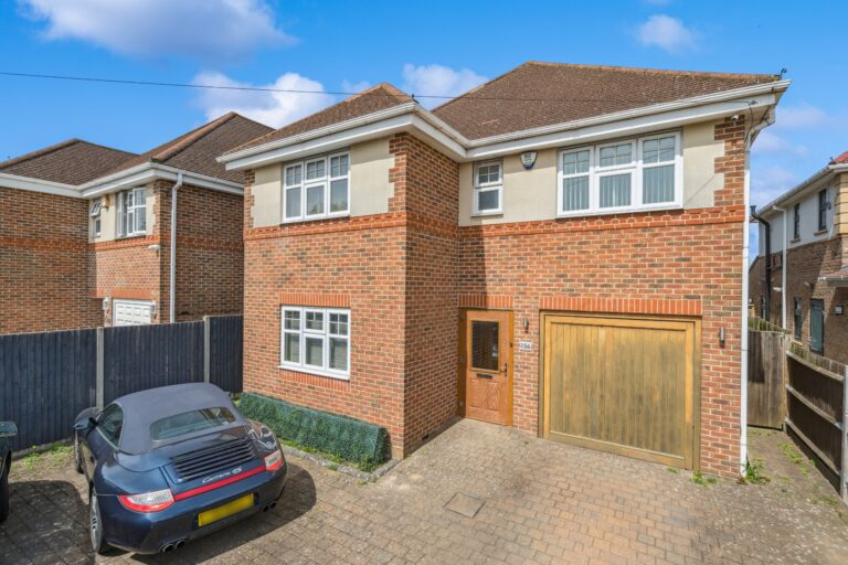 Eastcote Road, Pinner HA5