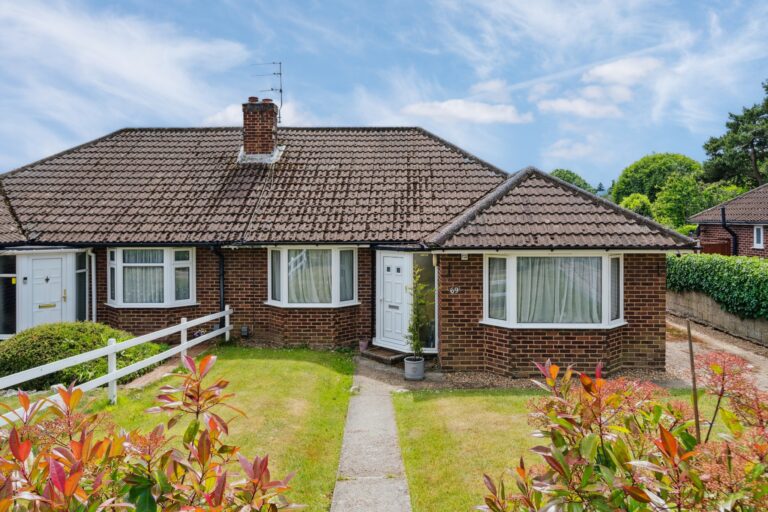 Elizabeth Avenue, Little Chalfont