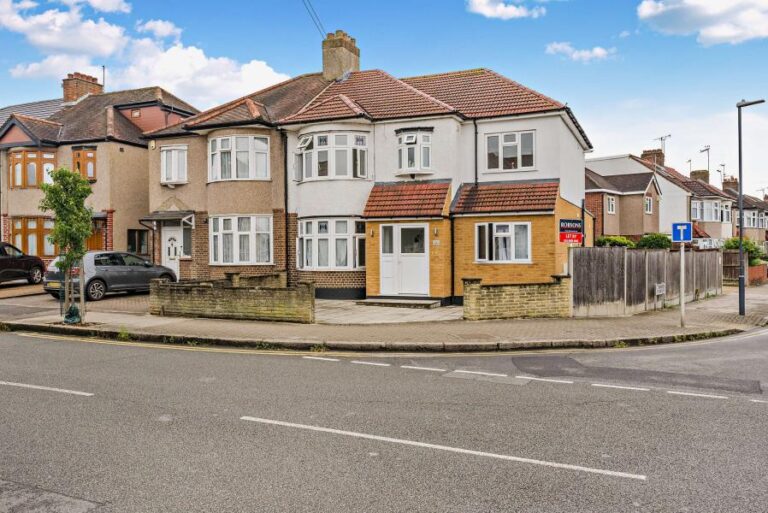 Blenheim Road