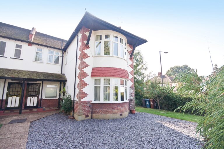 West End Avenue, Pinner, Middlesex HA5