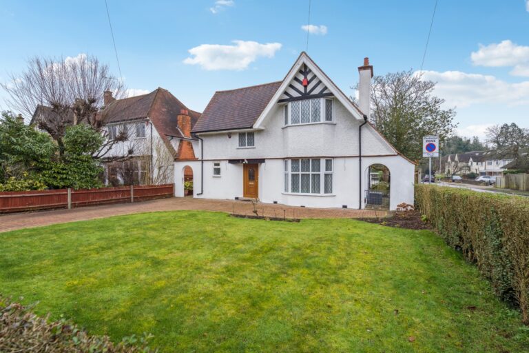Kewferry Road, Northwood