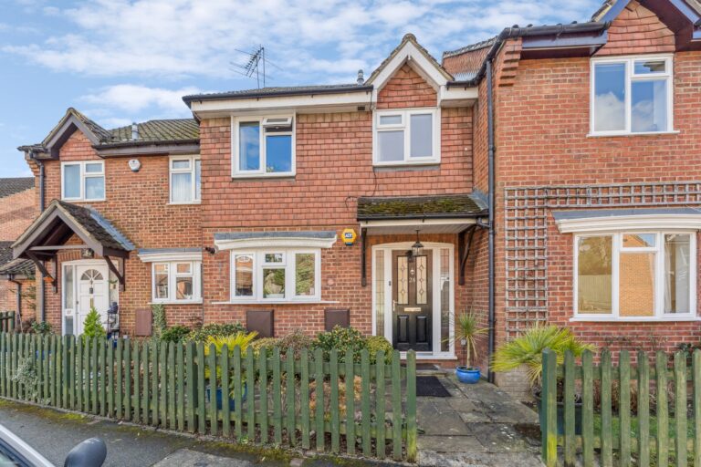 Copperfield Way, Pinner HA5