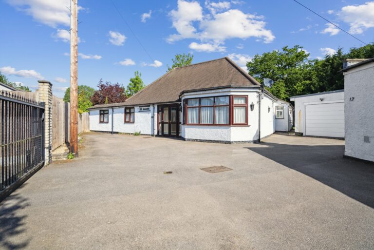 Rickmansworth Road, Pinner, HA5