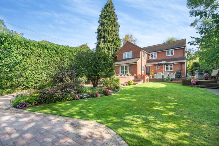 London Road East, Amersham