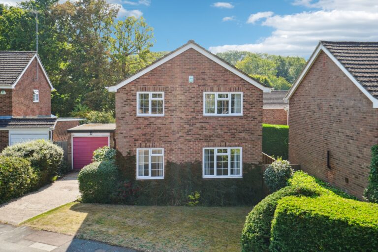 Woodfield Park, Amersham