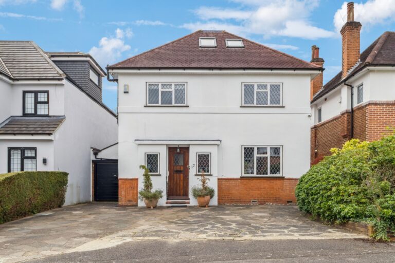 Winchester Drive, Pinner, HA5