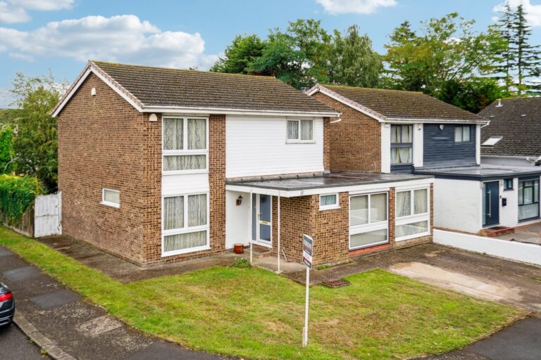 Langland Drive, Pinner HA5