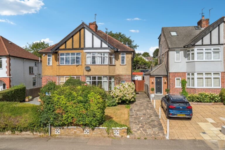 Potter Street, Northwood