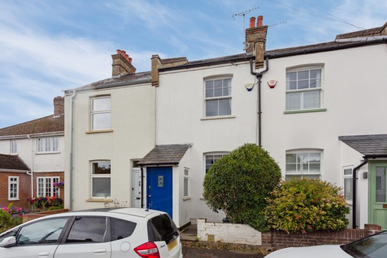 Beechwood Cottages, Heronsgate Road, Chorleywood, WD3