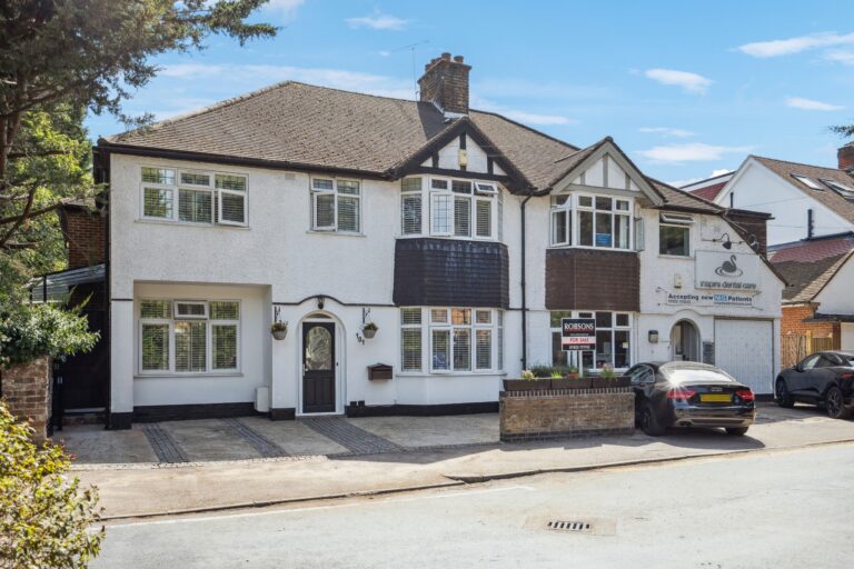 Uxbridge Road, Rickmansworth, WD3