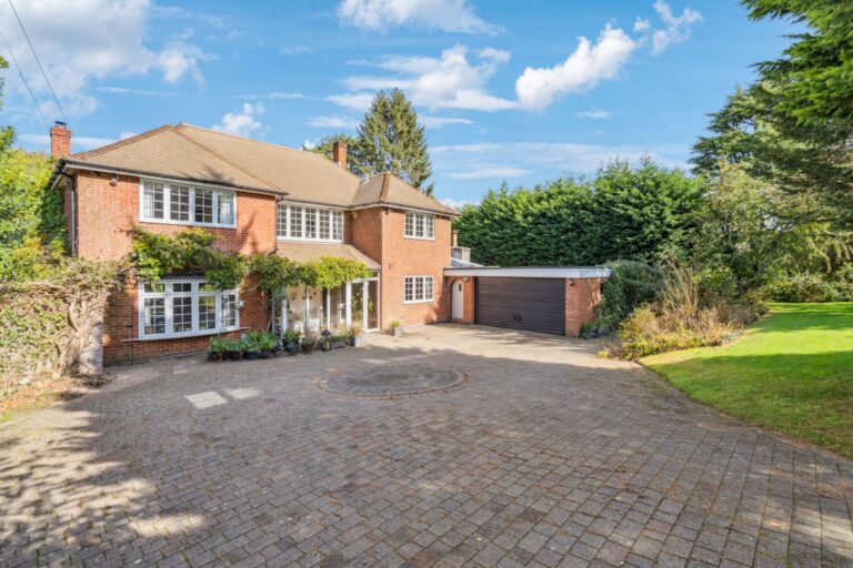 Chiltern Road, Ballinger, Great Missenden