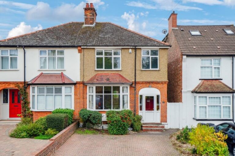 Church Close, Northwood