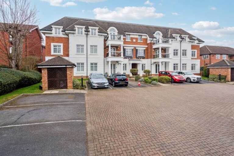 Green Lane, Northwood