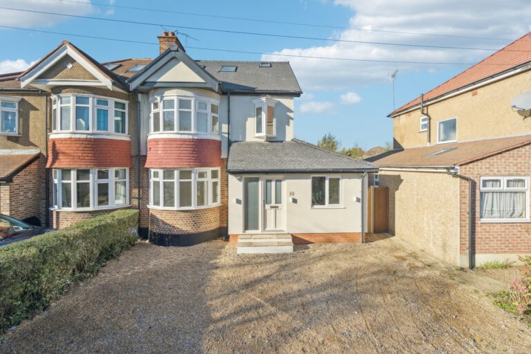 Elm Close, North Harrow, HA2