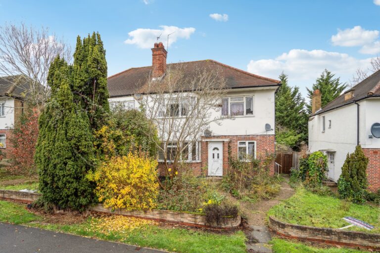Tolcarne Drive, Pinner, HA5