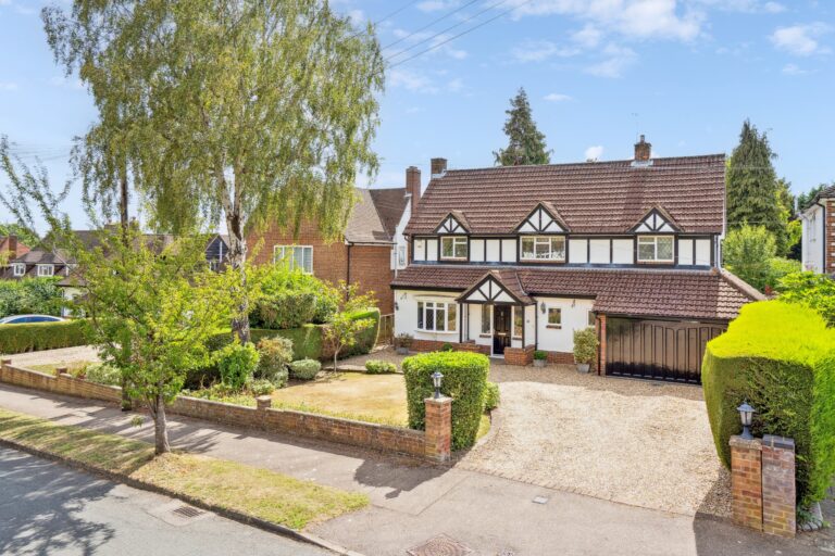 Highfield Way, Rickmansworth, WD3