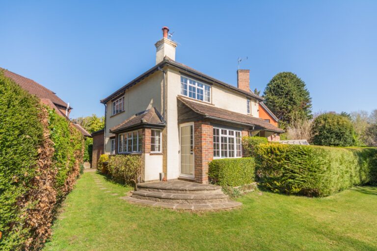 Village Way, Little Chalfont