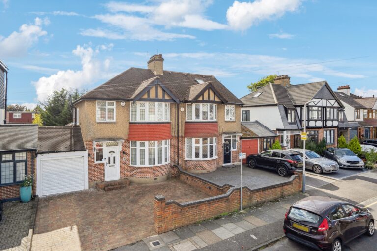 Northwood Hills, Northwood