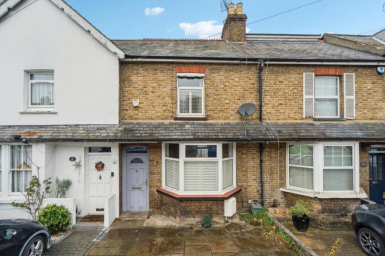 High Street, Northwood