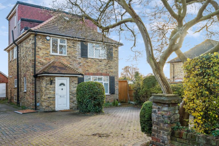 Northwood Road, Harefield