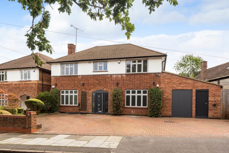 Cheney Street, Pinner HA5