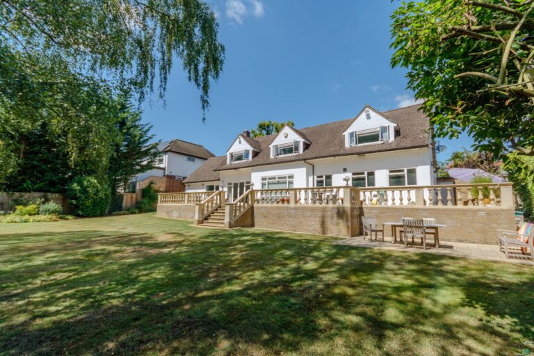 The Broadwalk, Northwood