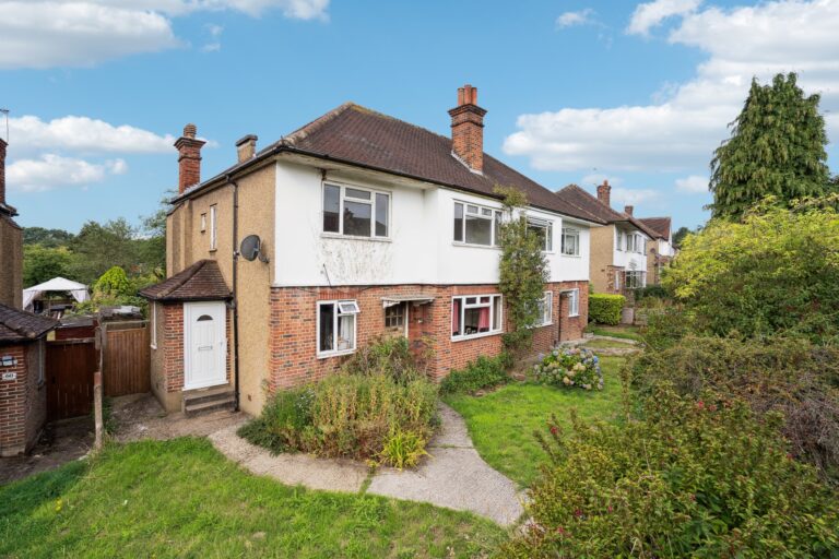 Tolcarne Drive, Pinner HA5