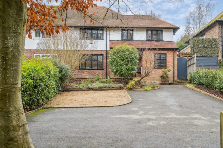 Stanley Hill, Amersham