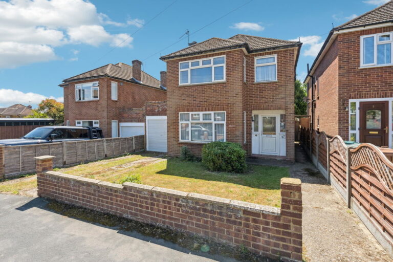 Lewes Way, Croxley Green, Rickmansworth, WD3