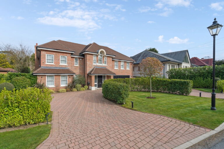 Bedford Road, Moor Park, Northwood