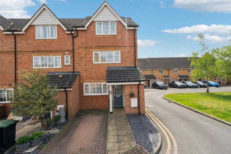 Franklins, Maple Cross, Rickmansworth, WD3