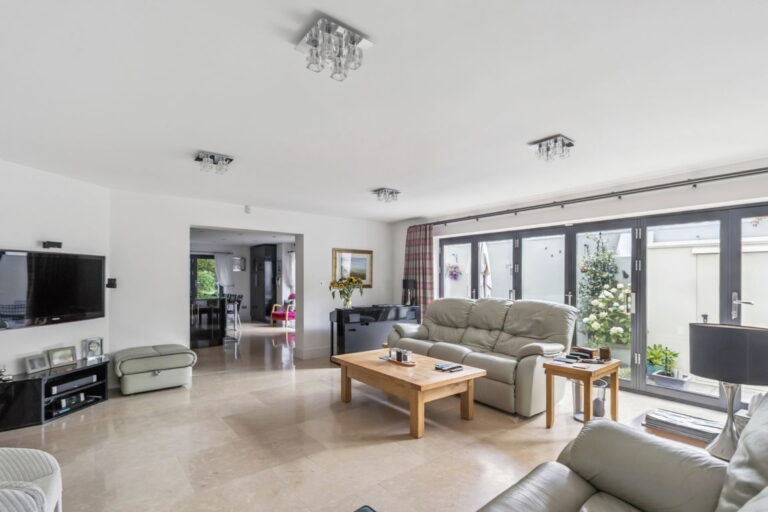 Uxbridge Road, Rickmansworth, WD3