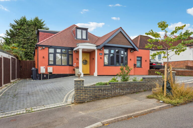 Hillside Crescent, Northwood