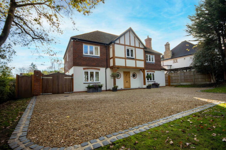 Shire Lane, Chorleywood, WD3