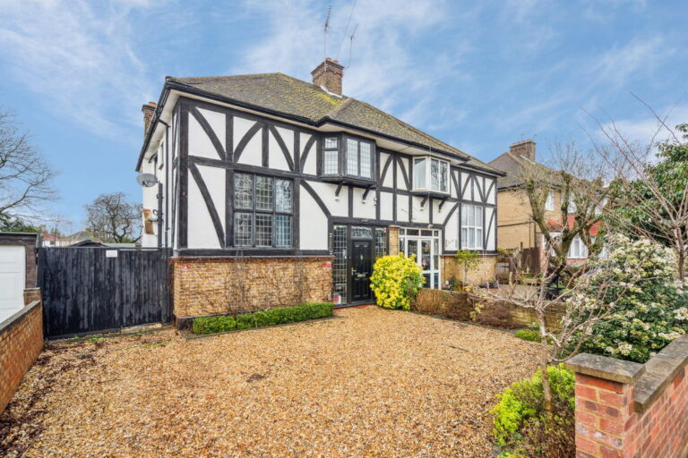 Imperial Drive, North Harrow HA2