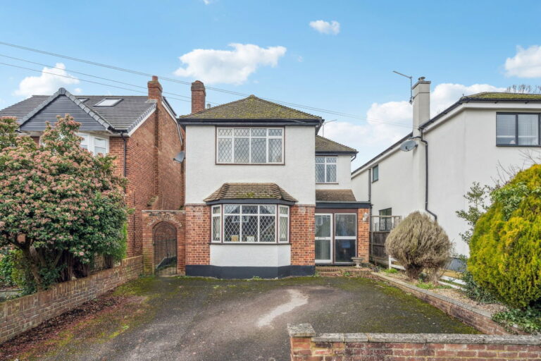 Rochester Way, Croxley Green, Rickmansworth, WD3