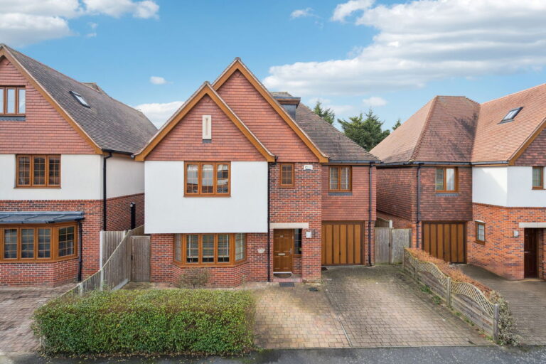 Bishop Ramsey Close, Ruislip